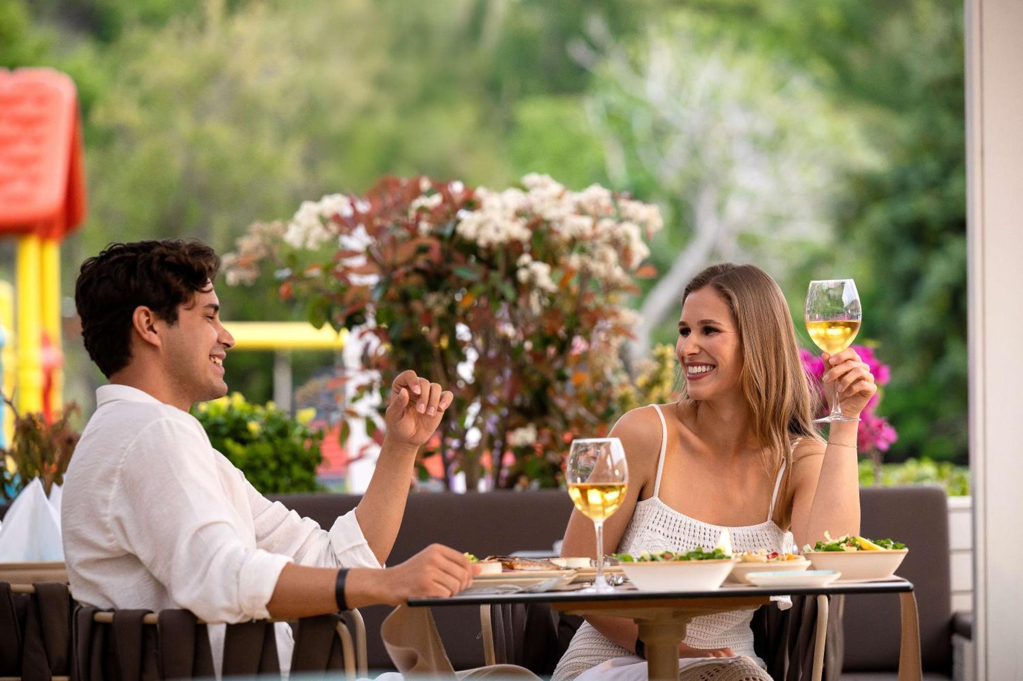 Oz Hotels Sui Аланя Екстериор снимка