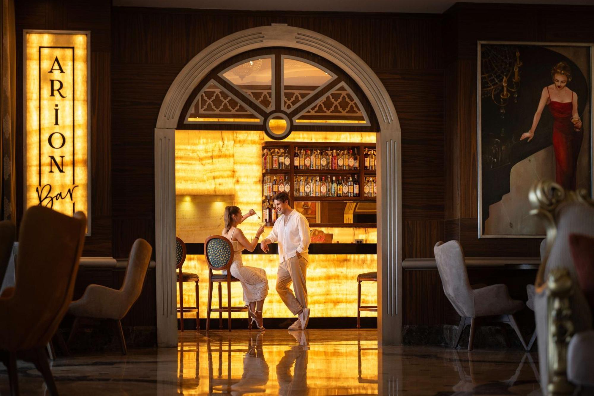 Oz Hotels Sui Аланя Екстериор снимка
